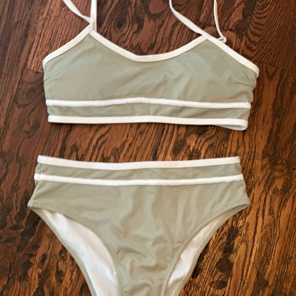 SHEIN 2 pc Bikini
